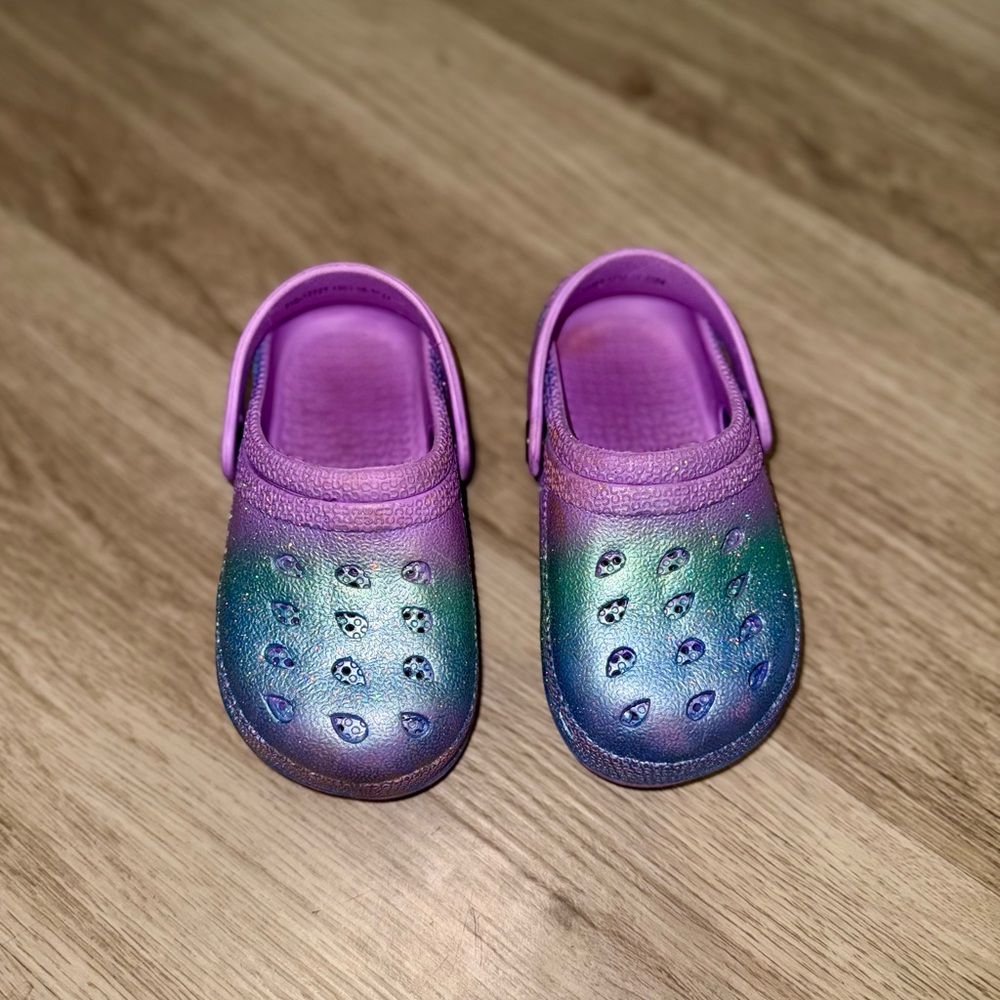 Purple and Green Sandals with Ombré Design